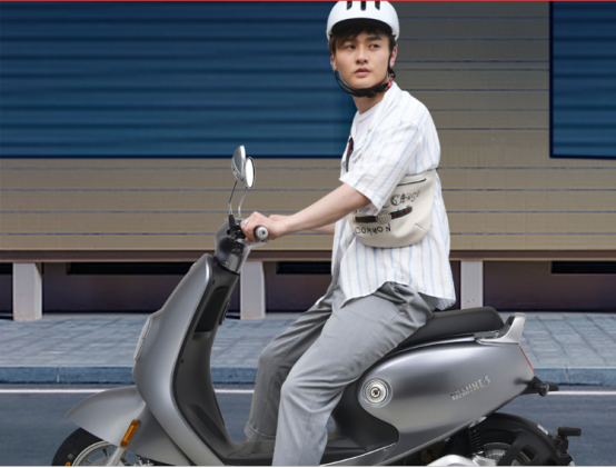 續(xù)航里程遠(yuǎn)的電動(dòng)車哪個(gè)更好？這款愛瑪電動(dòng)車實(shí)力與顏值兼具