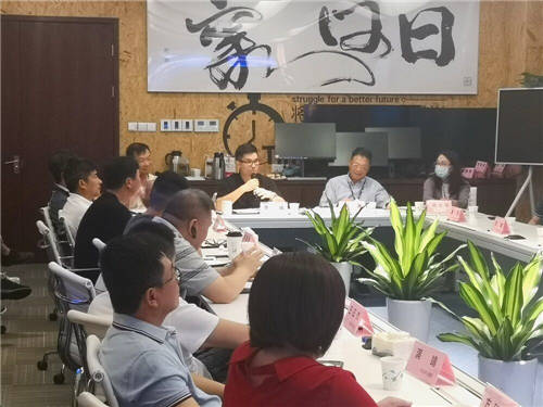 把握新機(jī)遇，共創(chuàng)新輝煌!