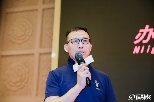 辦公照明如何玩出花樣？三雄極光告訴你