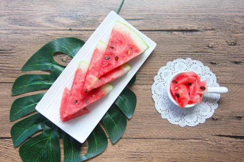 大暑后養(yǎng)肝護(hù)肝吃什么好？水飛薊+4種食物