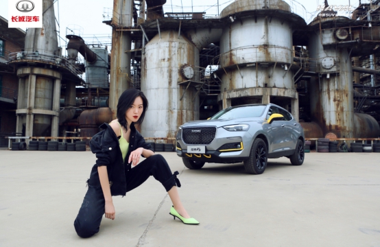 拼顏值拼智商，車圈“明日之子”哈弗F5用實(shí)力圈粉