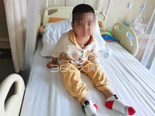 妻兒接連重病心力交瘁 湖南漢子求助360大病籌盼兒康復