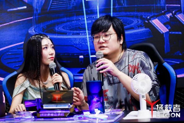 黑鯊和ROG汗顏！為啥ChinaJoy上拯救者Pro展臺(tái)人氣這么高？