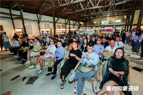 2020全球首款：塞尚印象36?肌膚磚行業(yè)首秀，創(chuàng)新設(shè)計(jì)備受熱捧