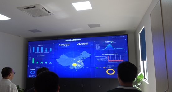 集成灶10大品牌，嵊州市政協(xié)副主席竺理文蒞臨藍(lán)炬星指導(dǎo)工作