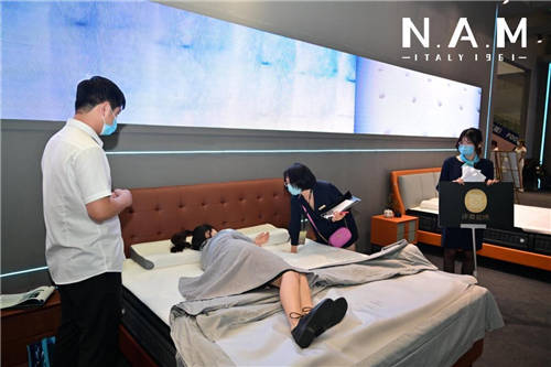 科技創(chuàng)新床墊的想象空間，意大利N.A.M深圳站首秀、驚艷市場