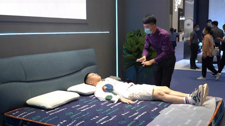 科技創(chuàng)新床墊的想象空間，意大利N.A.M深圳站首秀、驚艷市場