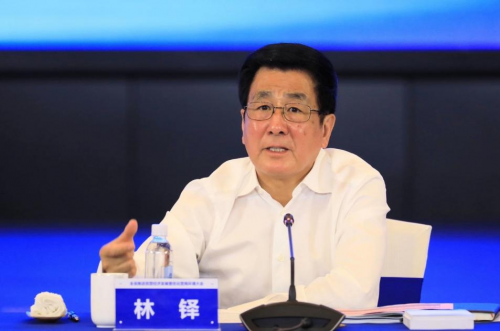 順聯(lián)動力郭洪安參加甘肅省推動民營經濟發(fā)展暨優(yōu)化營商環(huán)境大會