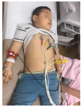 5歲兒子患白血病，退伍軍人父親水滴籌求助獲萬人幫助
