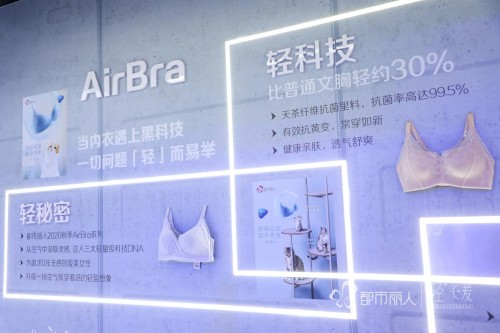 關(guān)曉彤吸貓大片上線，都市麗人成為鏟屎官的不二之選