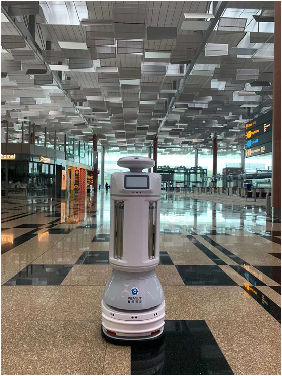 消毒機器人進駐全球最佳機場——新加坡樟宜機場