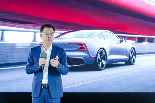 極星（Polestar）先鋒日如期而至，“車界玫瑰”車艷華女士強勢助推極星2交付