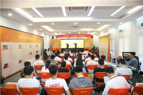 決賽巔峰之戰(zhàn)落幕，2020第二屆翼支付杯大數(shù)據(jù)建模大賽完美收官