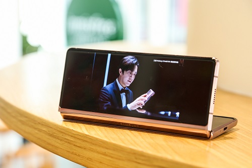 亮相上海，三星Galaxy Z Fold2 5G只為精英人士而來(lái)