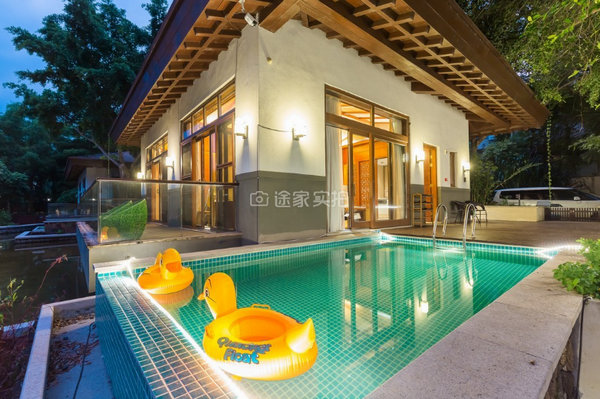 途家十一出游預(yù)測(cè)：訂單量預(yù)計(jì)恢復(fù)去年同期8成，家庭攜寵出游熱情高