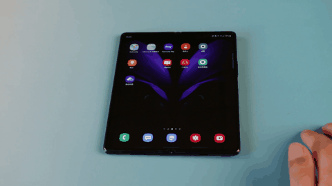 開創(chuàng)折疊屏新紀(jì)元 三星Galaxy Z Fold2 5G上手評測