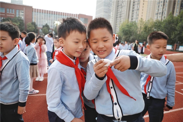 阿爾法蛋詞典筆入駐合肥高新創(chuàng)新實驗小學(xué)教育集團 用AI助力信息化校園建設(shè)