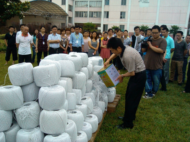 水星家紡召開(kāi)“企業(yè)質(zhì)量開(kāi)放日”活動(dòng)，樹(shù)立奉賢企業(yè)標(biāo)桿