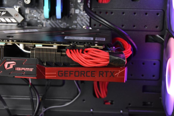 AMD YES！雷神911黑武士 Ryzen 評(píng)測