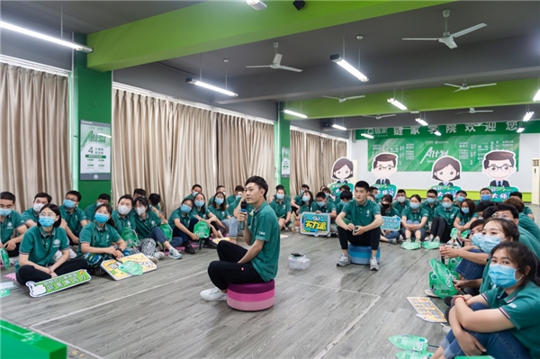 從行業(yè)新人進(jìn)階顧問型經(jīng)紀(jì)人 北京鏈家A計(jì)劃助力新人蛻變成長(zhǎng)