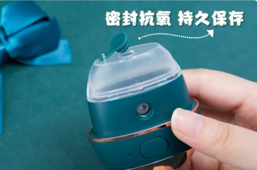 楊迪瞼板腺消失上熱搜，你的眼睛護理還敢耽誤嗎？