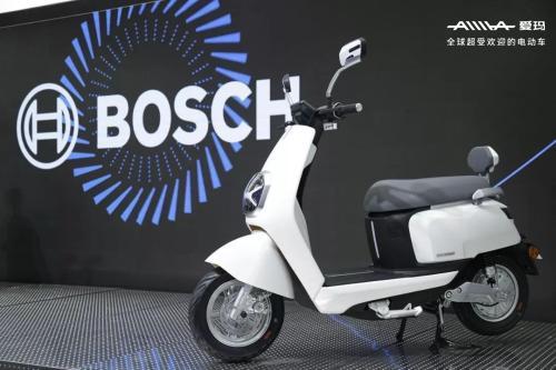 同事買電動車，問愛瑪和臺鈴哪個好，我陷入了沉思……