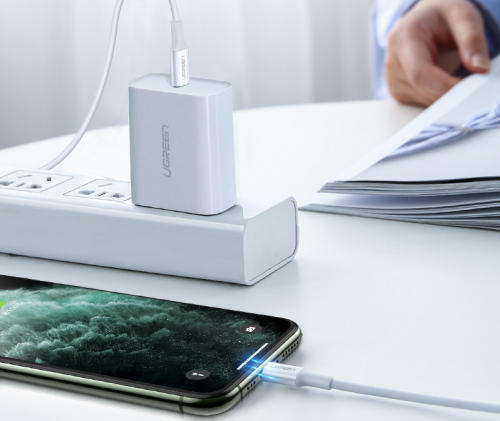為什么iPhone一直不采用大容量電池？這5點是關(guān)鍵！