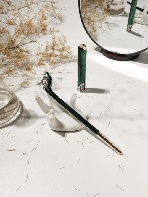 好用的國貨彩妝推薦 草木之心為“生活美學家”而生