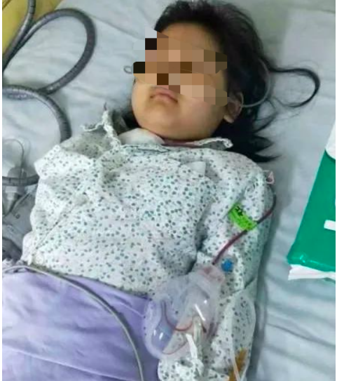 女童3歲確診白血病7歲復發(fā)，百萬治療費無著落，水滴籌款幫孩子圓上學夢