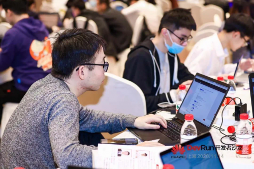 讓AI像Excel一樣普及：這周末，我們聊了聊AI的無障礙打開方式