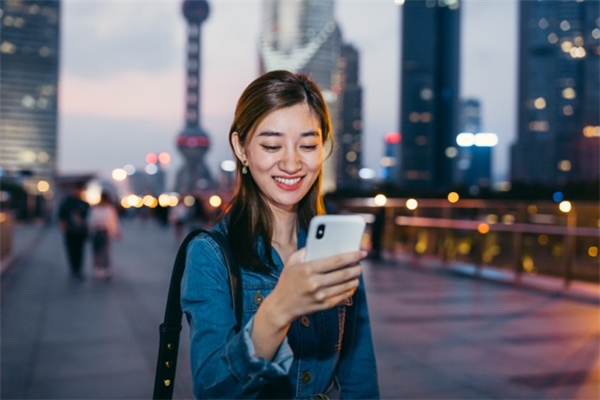 GSMA斯寒：中國智能手機用戶是世界上最忙的網購大軍