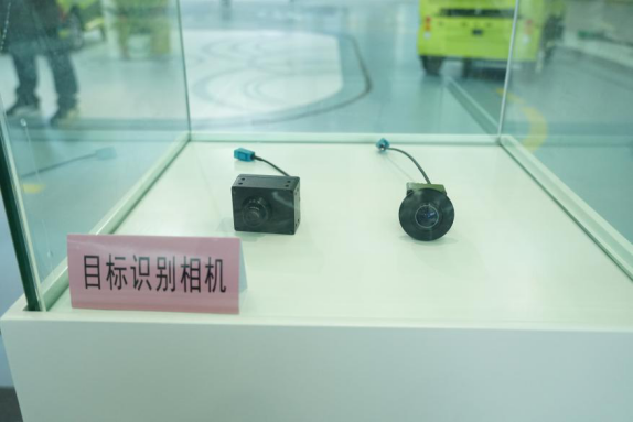行深智能參展長(zhǎng)沙智能制造大會(huì) 無人車家族震撼亮相