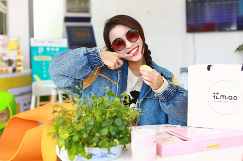 一口吃出N種食材的鮮，云南人真正好鮮花餅花喵顛覆你的味蕾！