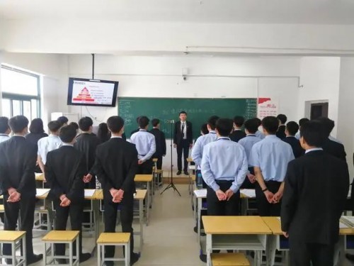 八維教育——高中畢業(yè)生學(xué)習(xí)熱門IT技術(shù)的不二之選