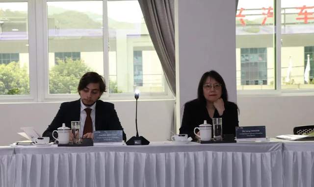 法國駐廣州總領事館總領事周麗君女士一行參觀訪問西人馬公司