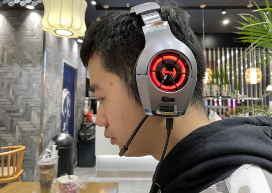 漫步者GX先鋒級電競游戲耳機評測：音畫同步+聽聲辨位 一路超神不是夢