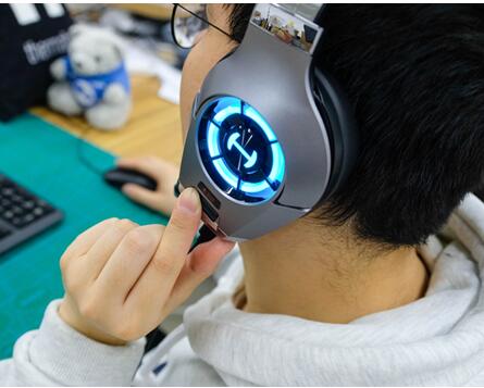 漫步者HECATE GX體驗：帶小金標的全能電競耳機你見過沒?