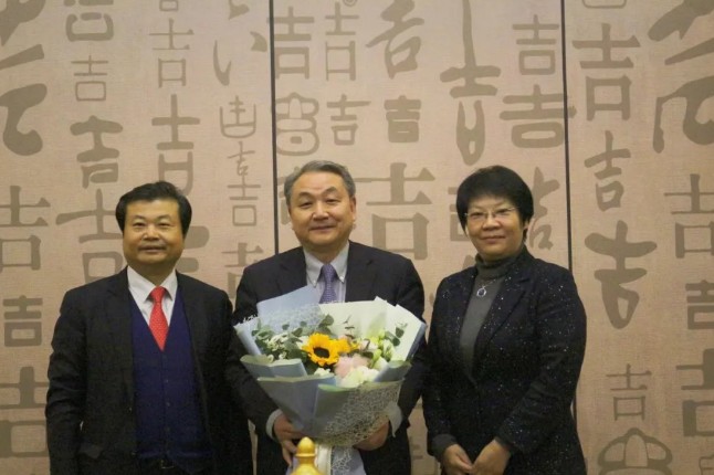 廣藥邀請(qǐng)中國科學(xué)院院士王松靈擔(dān)任首席科學(xué)家，深耕醫(yī)藥研發(fā)領(lǐng)域