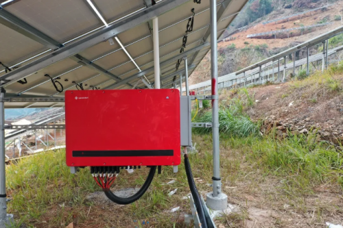 大功率，高精度！固德威100kW+大機(jī)全面助力山地光伏電站