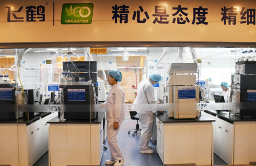 12年浴火重生，國(guó)產(chǎn)奶粉重構(gòu)市場(chǎng)格局