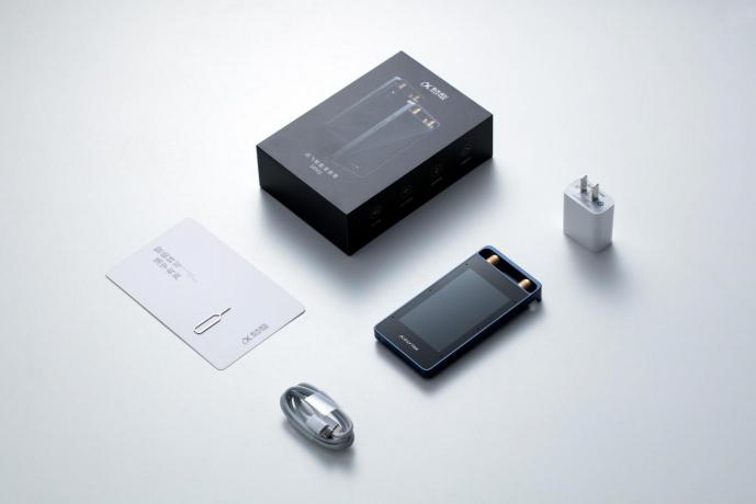 智能轉寫新時代來襲 AI錄音筆SR502寶石藍全新登場