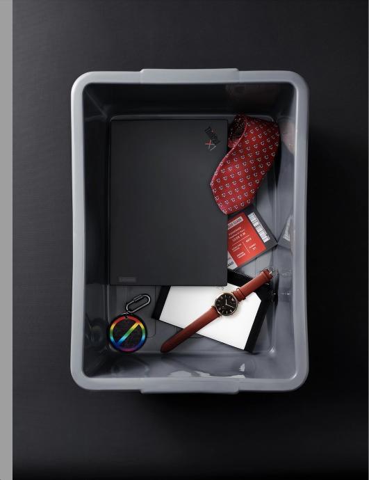 引領(lǐng)時代進(jìn)化的極致輕薄旗艦筆電，ThinkPad X1 Nano登上央視
