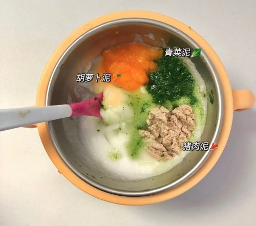 什么羊奶粉品牌好？快來(lái)翻翻我的喂養(yǎng)日記吧