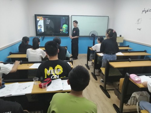 樂(lè)樂(lè)課堂錄播雙師：解決下沉市場(chǎng)缺老師痛點(diǎn)
