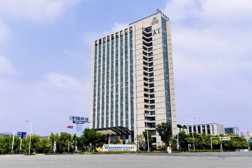 破解科技“卡脖子”，科大訊飛劉慶峰關(guān)注產(chǎn)業(yè)鏈安全自主可控