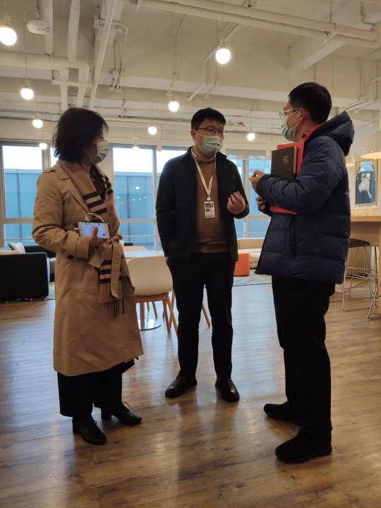 上海市委常委、常務副市長陳寅一行蒞臨盟云全息考察調(diào)研
