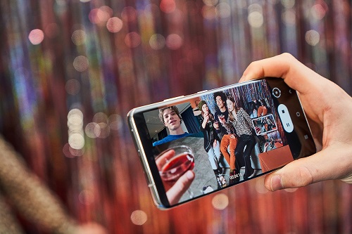 打破常規(guī)才是潮流！三星Galaxy S21 5G系列不只好看