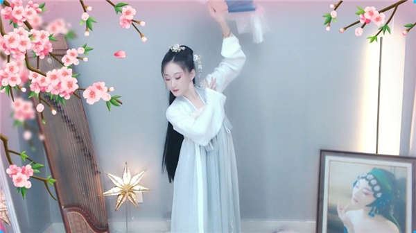 KK直播主播楦楦：萬事開頭難，熱愛成就現(xiàn)在的自己