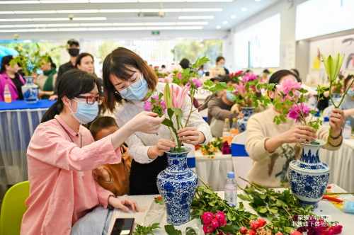 探尋遺失的中國(guó)色走進(jìn)洛陽(yáng) 榮耀V40系列還原千年非遺真彩