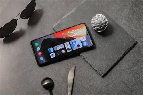 多一倍存儲(chǔ)空間，多一倍快樂！iQOO 7推出8GB+256GB全新版本